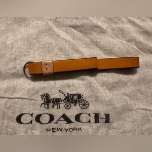Coach Leather Hang Fob/Zipper Pull/Charm (Tan) - Like New